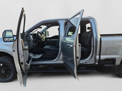 2027 Ford F-250SD XLT