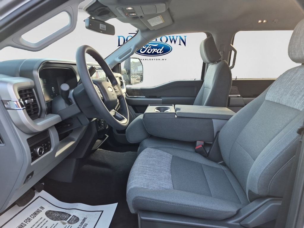 2027 Ford F-250SD XLT