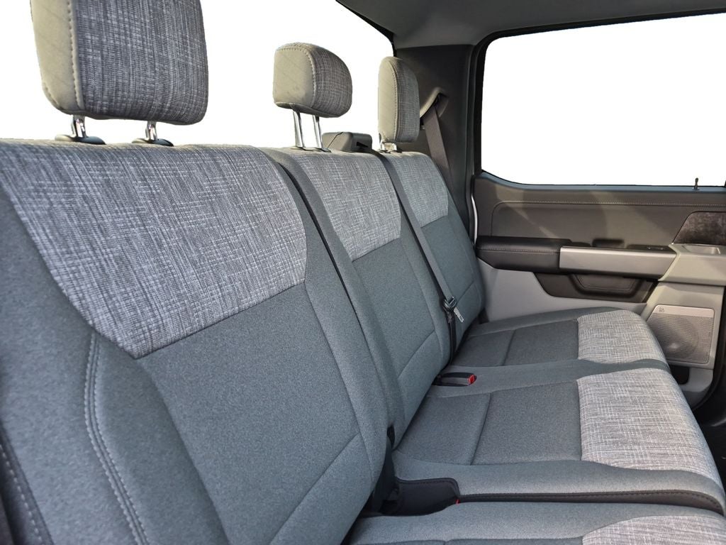 2027 Ford F-250SD XLT
