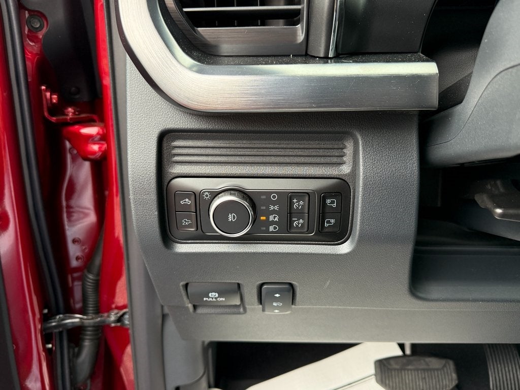 2025 Ford F-350SD Lariat