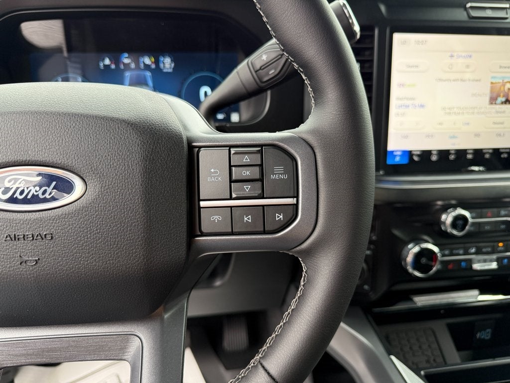 2025 Ford F-350SD Lariat