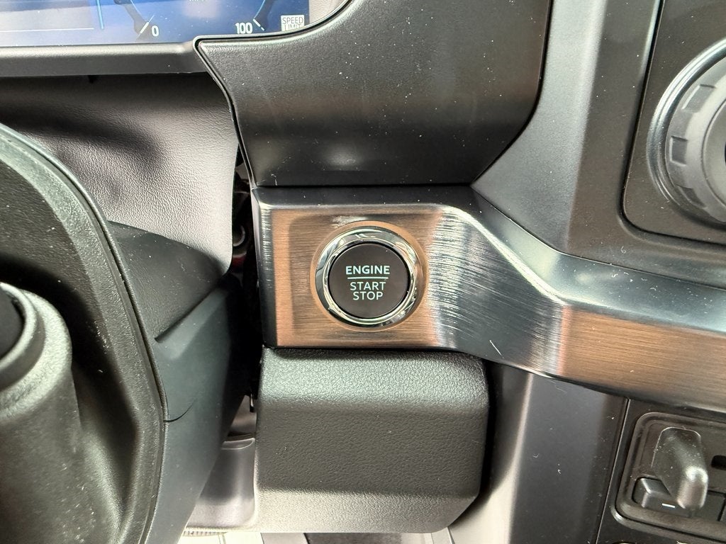 2025 Ford F-350SD Lariat