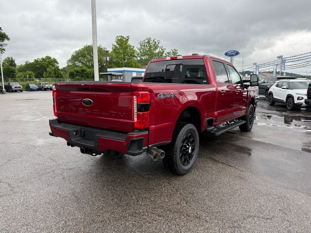 2025 Ford F-350SD Lariat