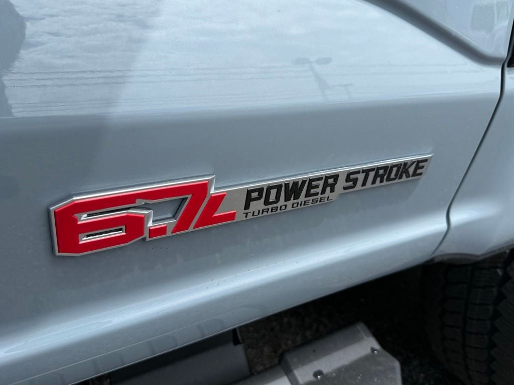 2026 Ford F-350SD F-350® Lariat®