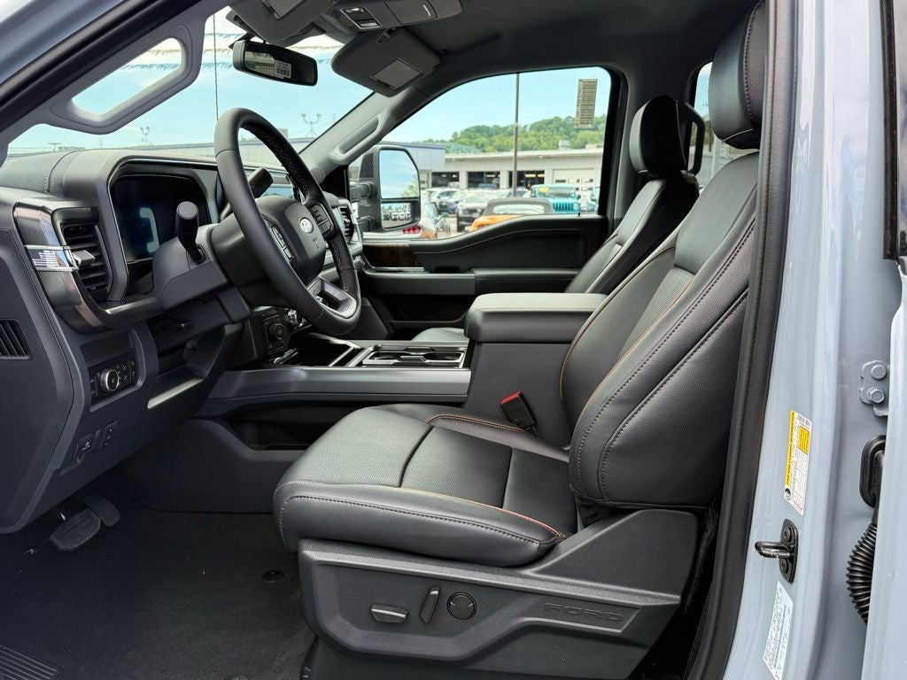 2026 Ford F-350SD F-350® Lariat®