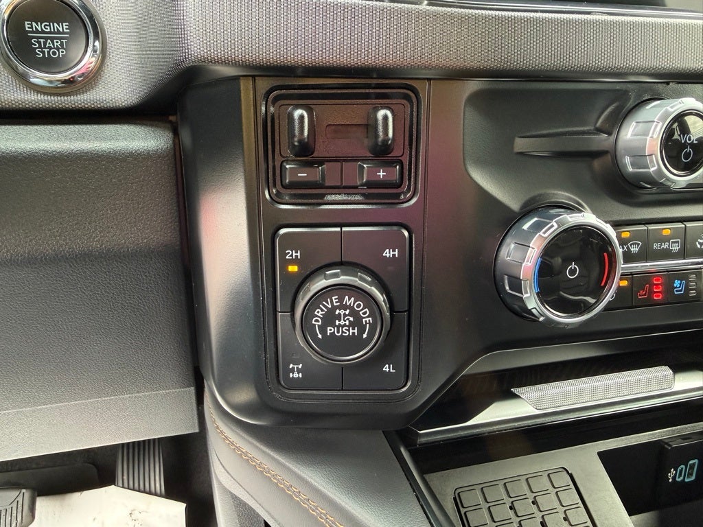 2024 Ford F-350SD Platinum