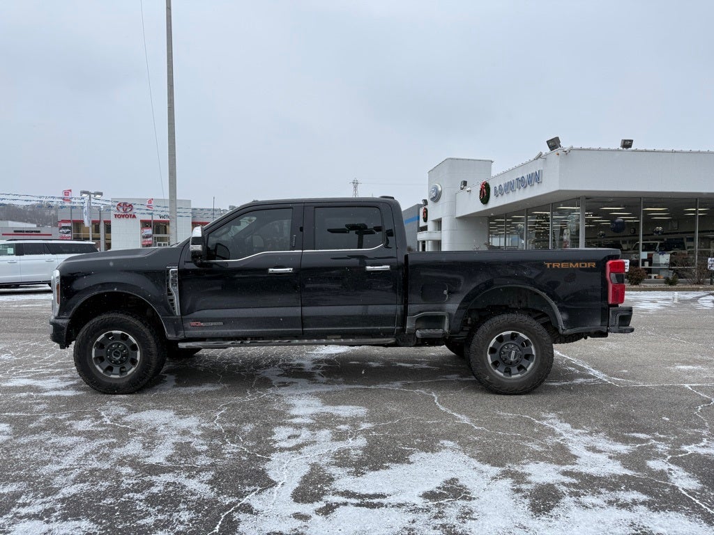 2024 Ford F-350SD Platinum