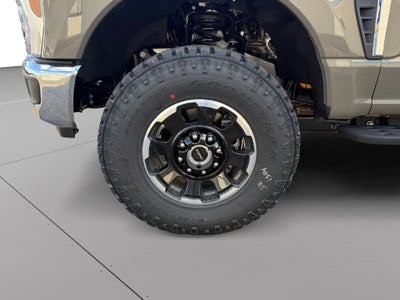 2027 Ford F-350SD F-350® XLT