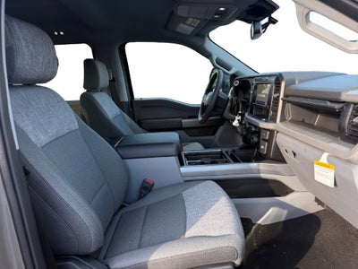 2027 Ford F-350SD F-350® XLT