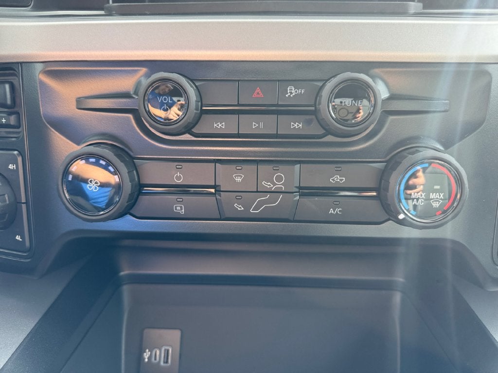 2027 Ford F-350SD DRW