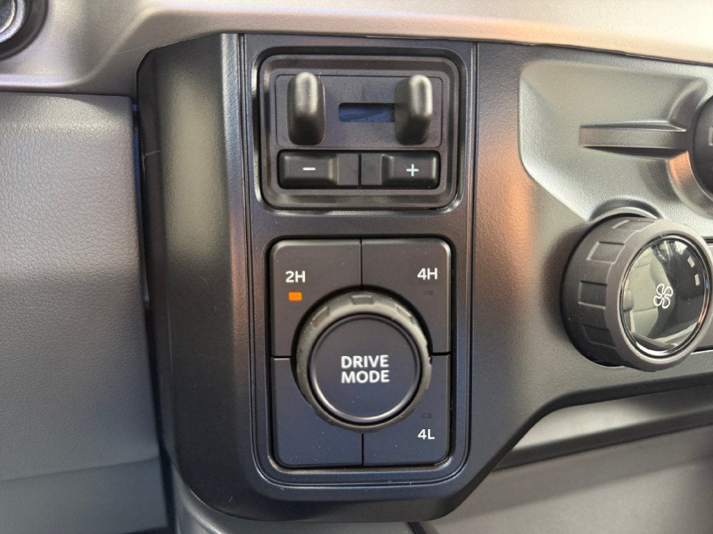 2027 Ford F-350SD DRW