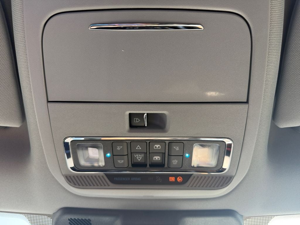 2027 Ford F-350SD Lariat DRW