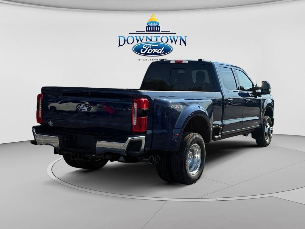 2027 Ford F-350SD Lariat DRW