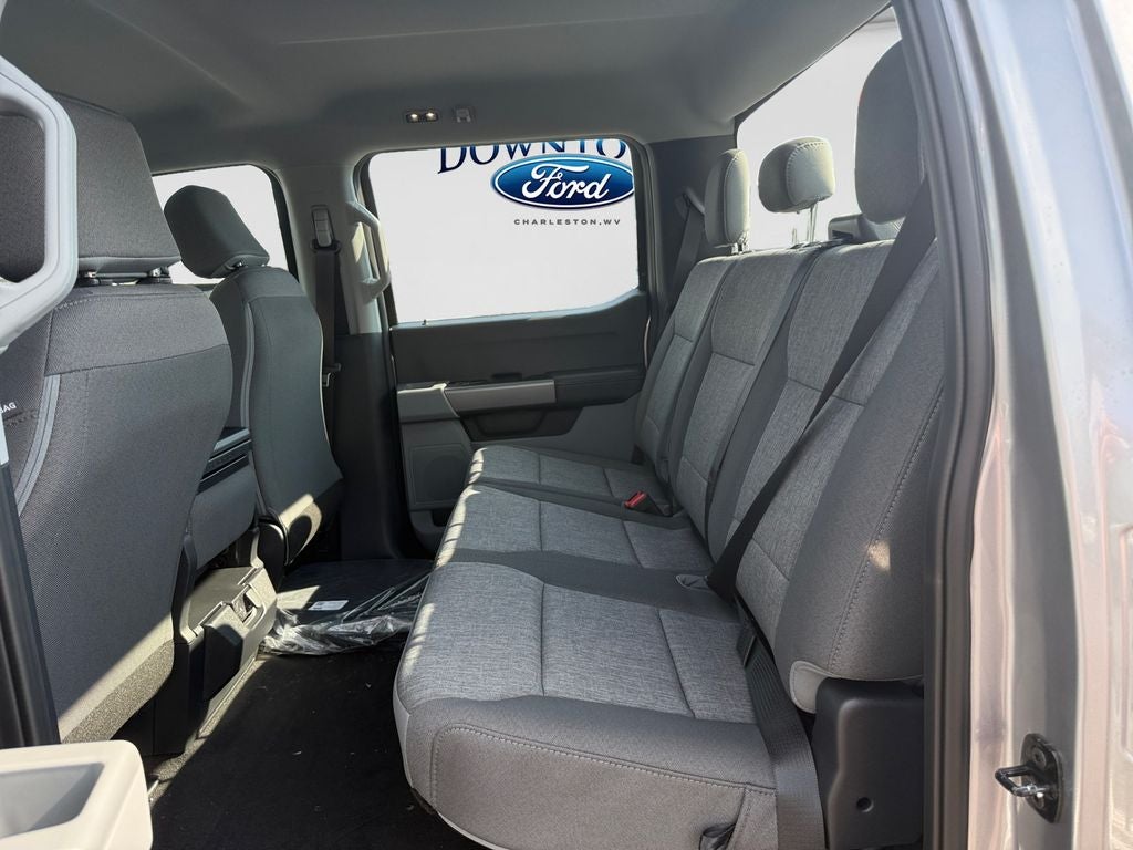 2027 Ford F-350SD XL DRW