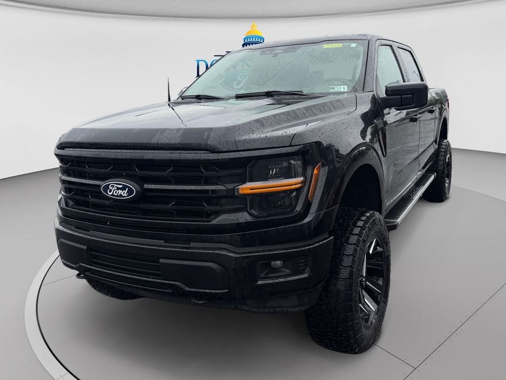2025 Ford F-150 XLT 6 IN Lift