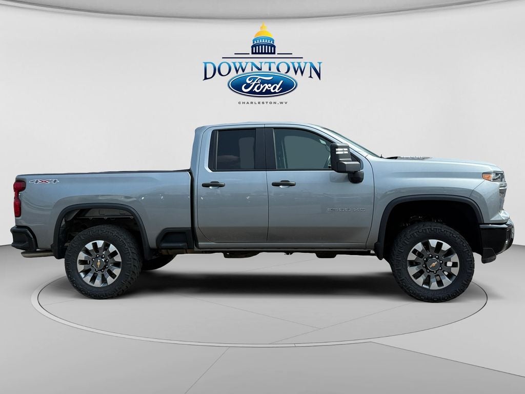 2024 Chevrolet Silverado 2500HD Custom