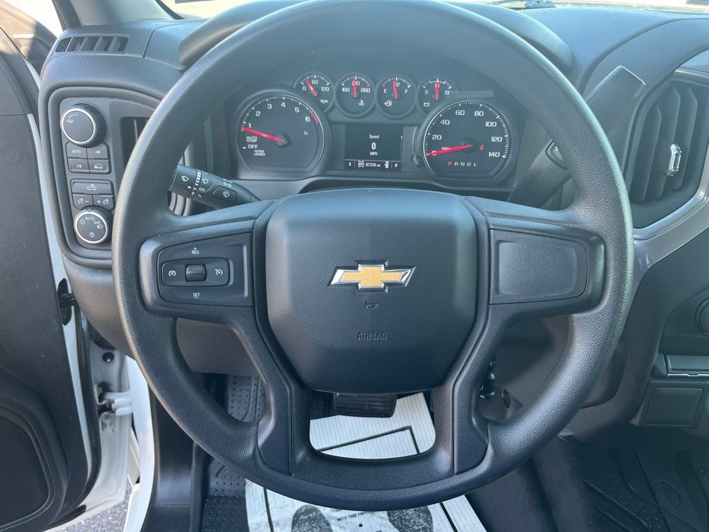 2021 Chevrolet Silverado 1500 Custom