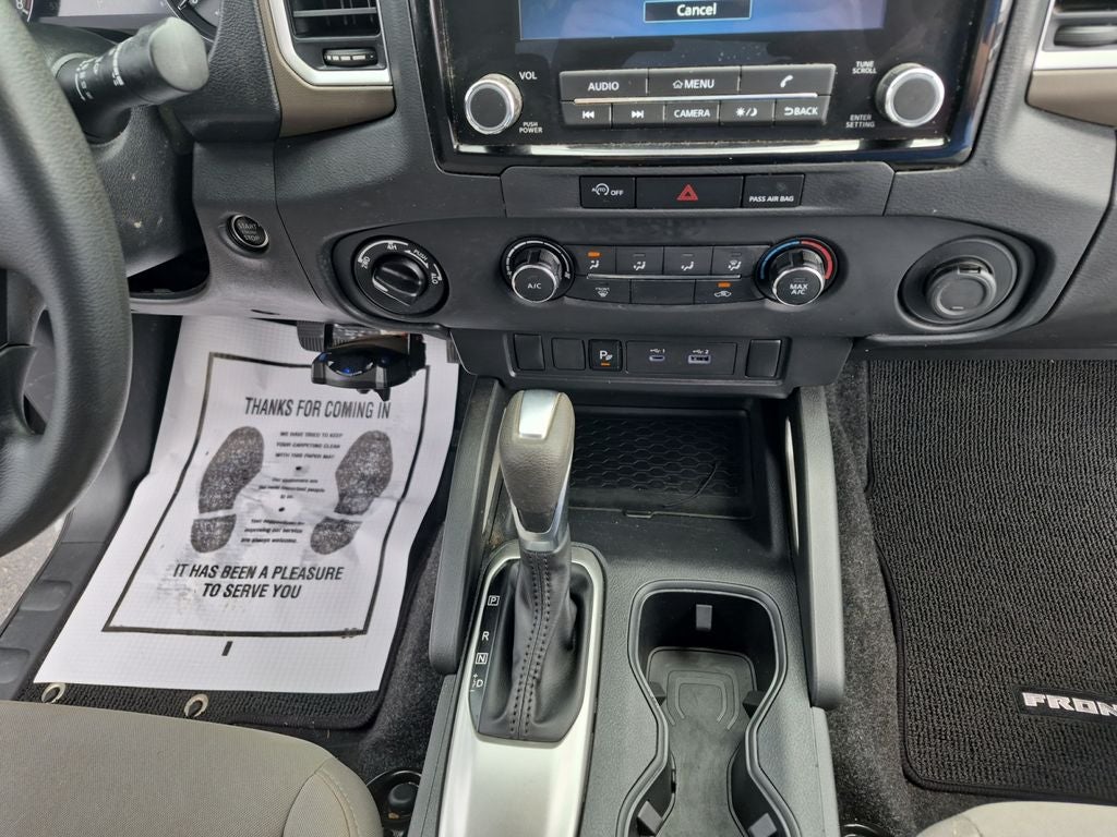 2023 Nissan Frontier SV