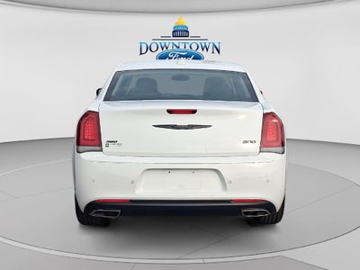 2023 Chrysler 300 Touring
