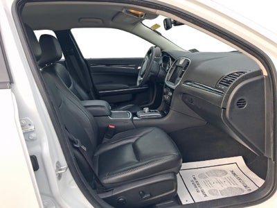 2023 Chrysler 300 Touring