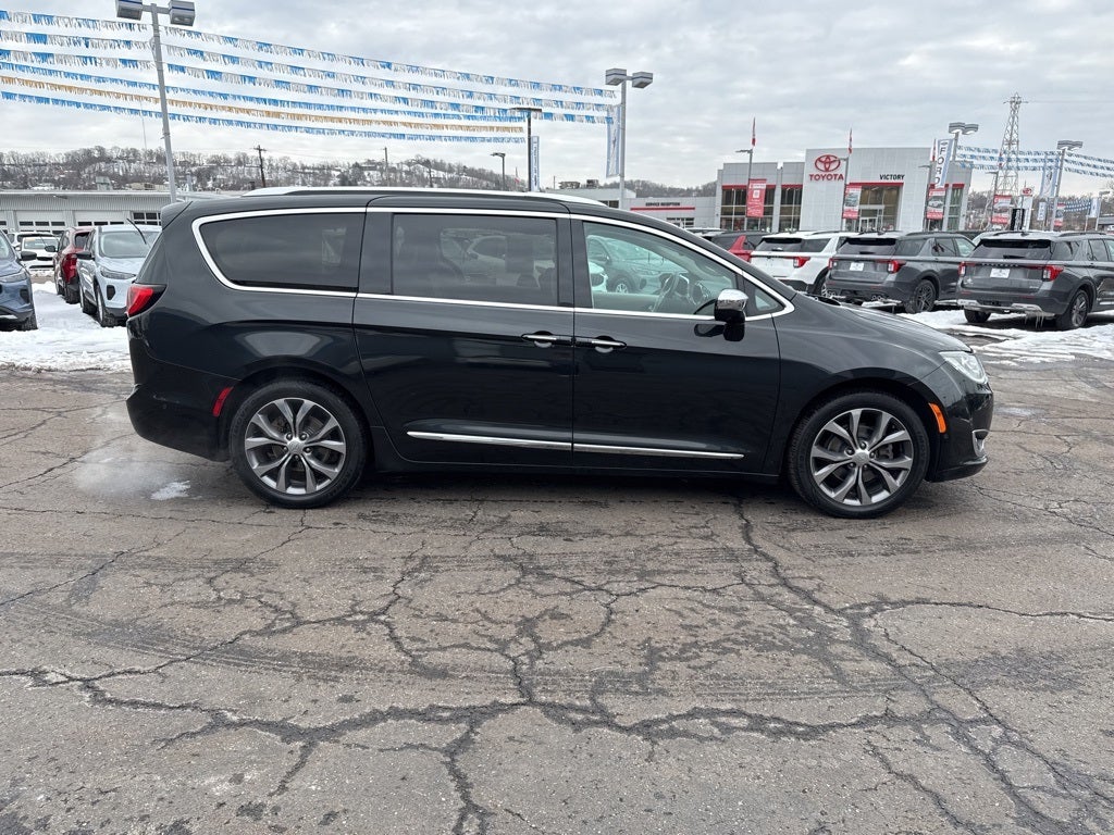 2017 Chrysler Pacifica Limited