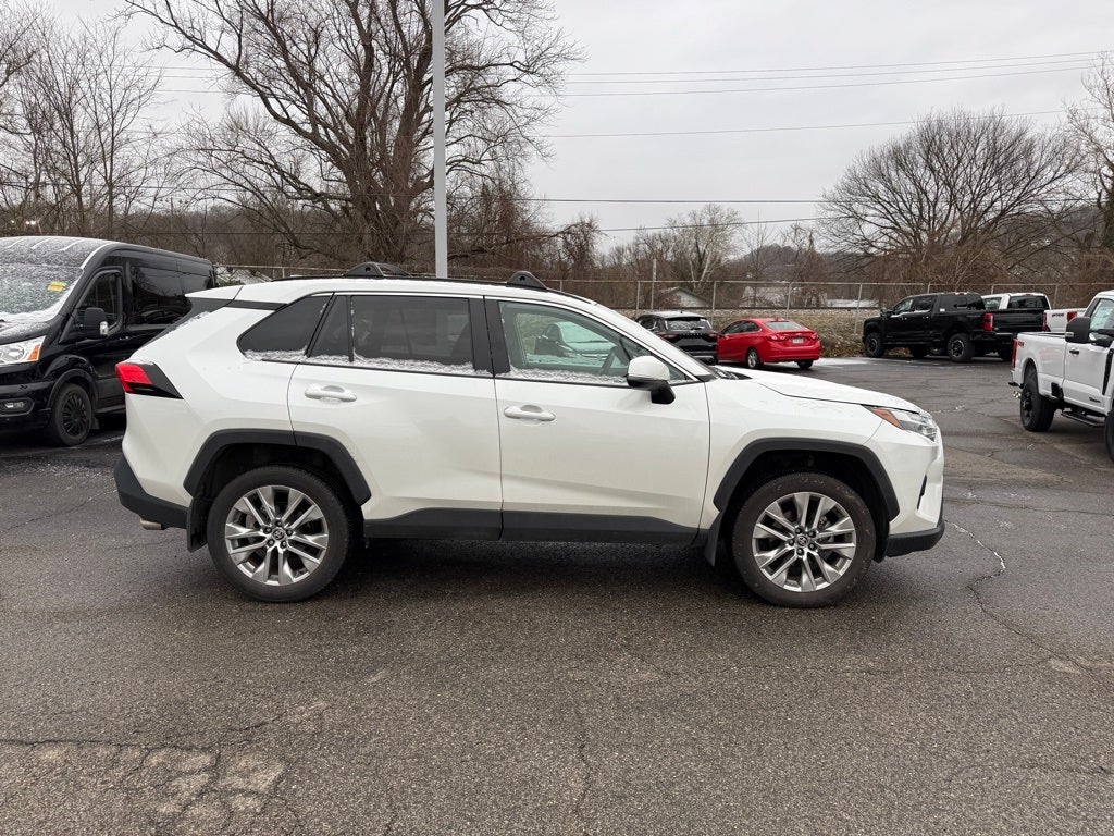2024 Toyota RAV4 XLE Premium