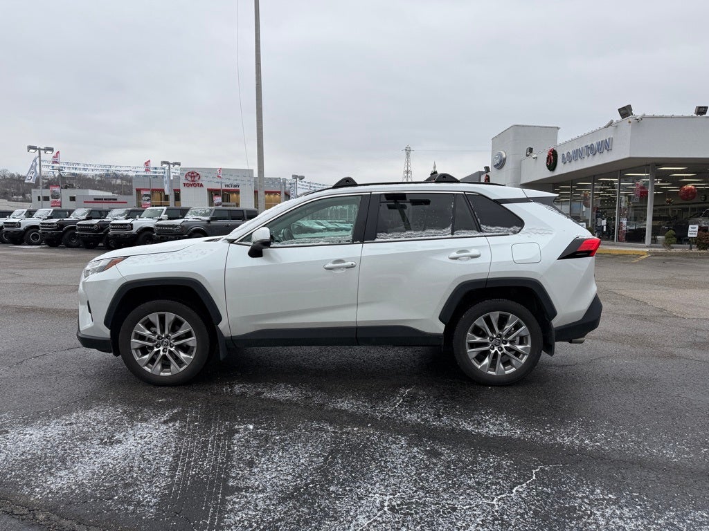 2024 Toyota RAV4 XLE Premium