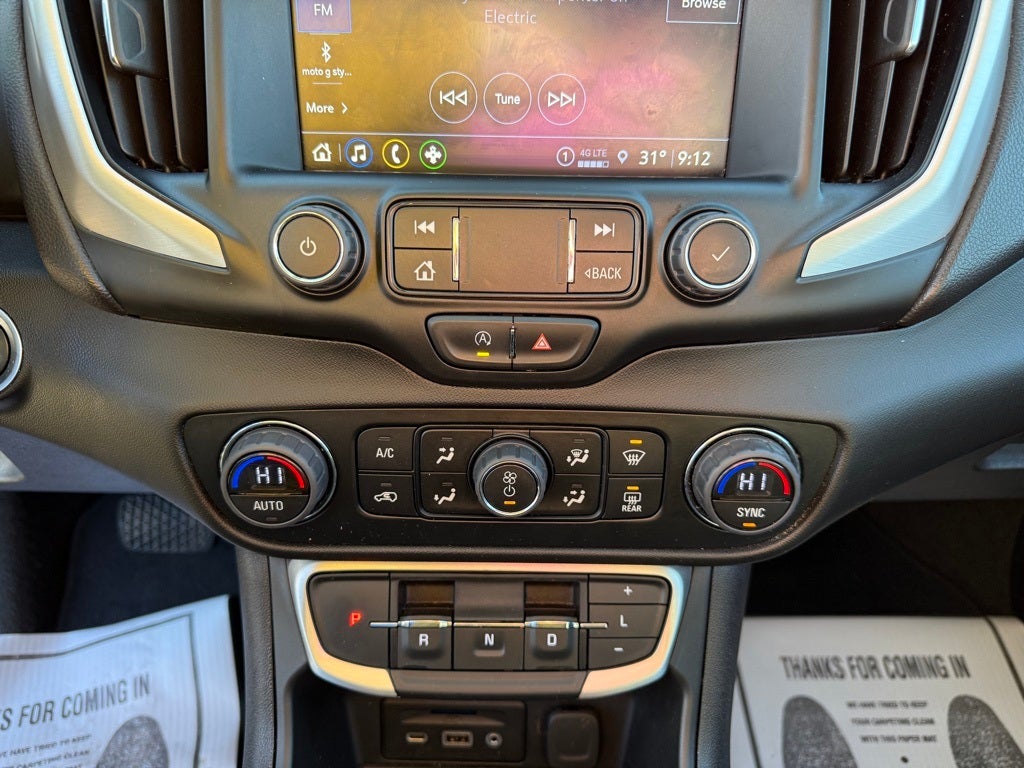 2023 GMC Terrain SLT