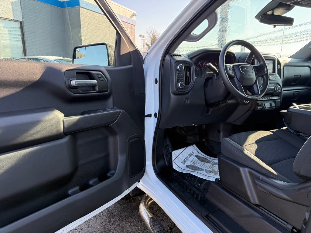 2023 GMC Sierra 1500 Pro