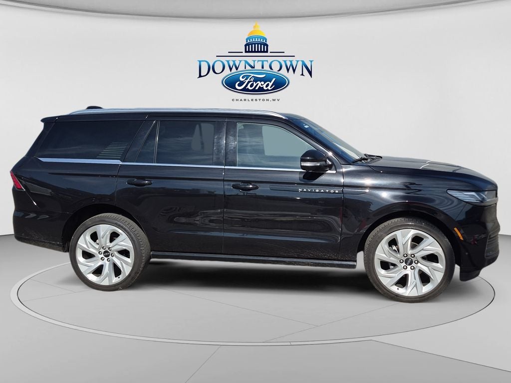 2025 Lincoln Navigator Black Label