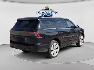 2025 Lincoln Navigator Black Label