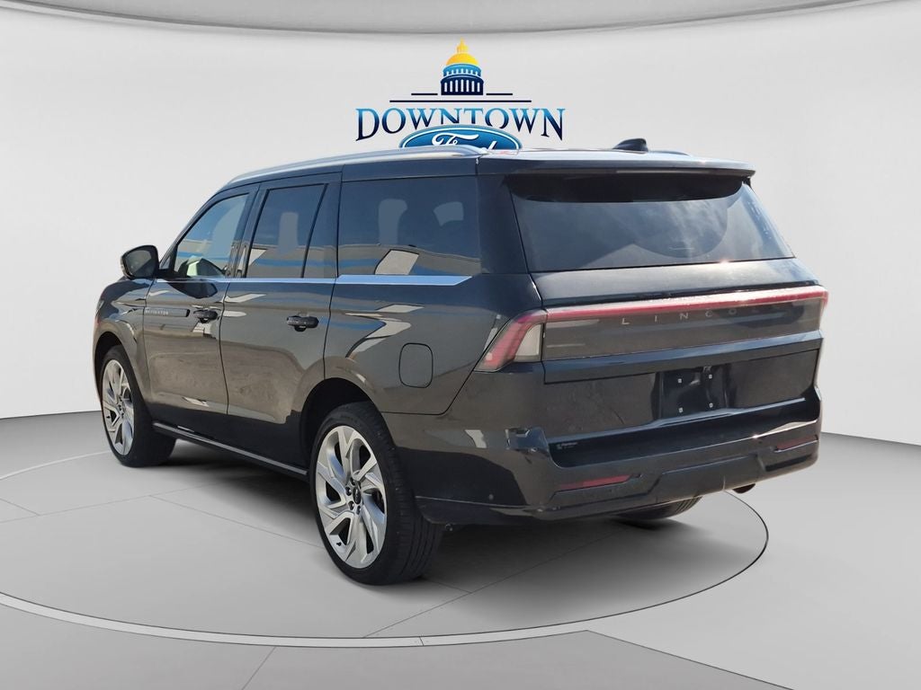 2025 Lincoln Navigator Black Label