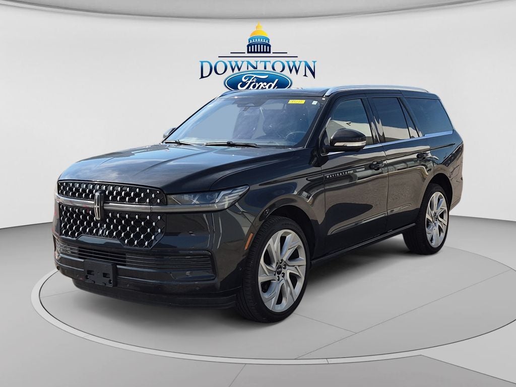 2025 Lincoln Navigator Black Label