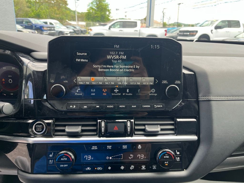 2023 Nissan Pathfinder Platinum
