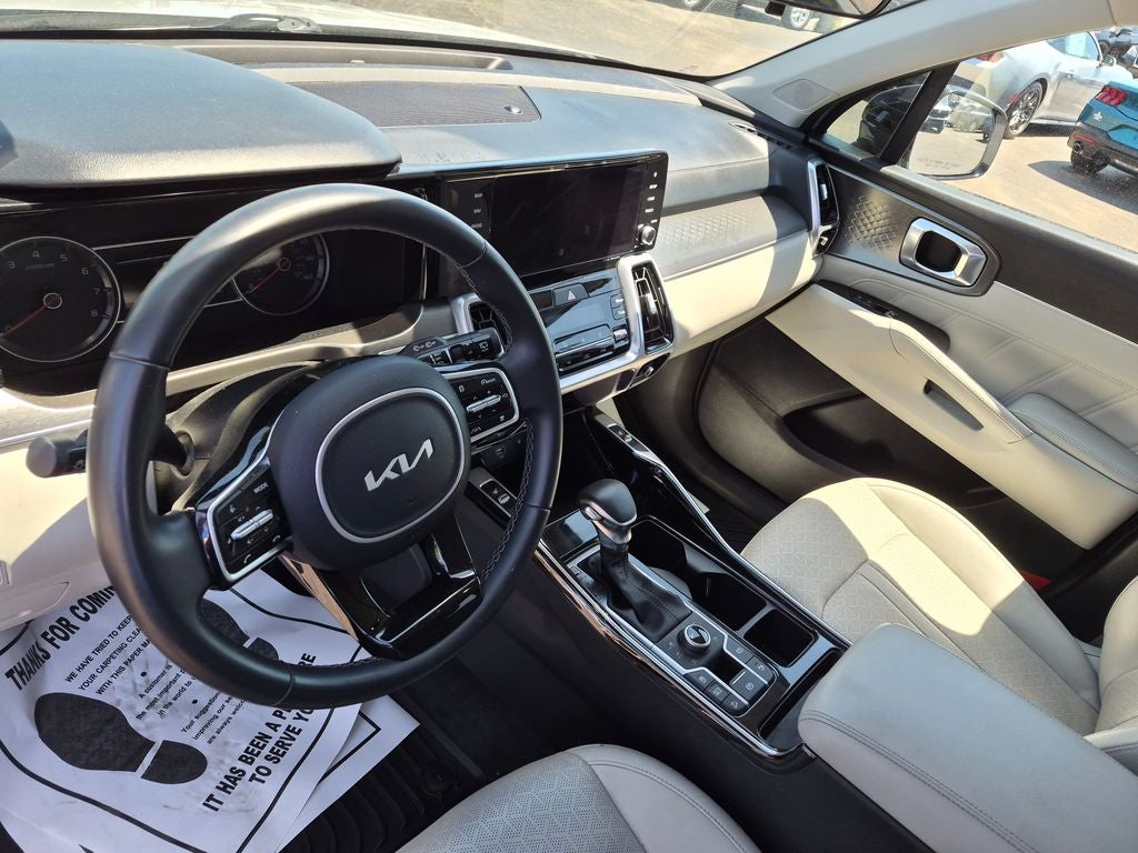 2022 Kia Sorento SX