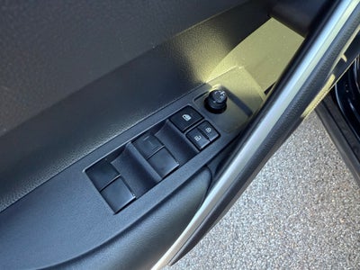 2023 Toyota Corolla Cross Hybrid SE