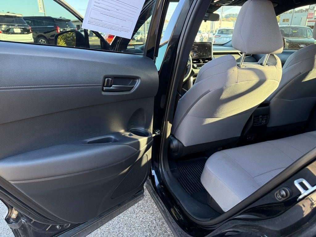 2023 Toyota Corolla Cross Hybrid SE