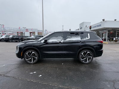 2024 Mitsubishi Outlander SEL