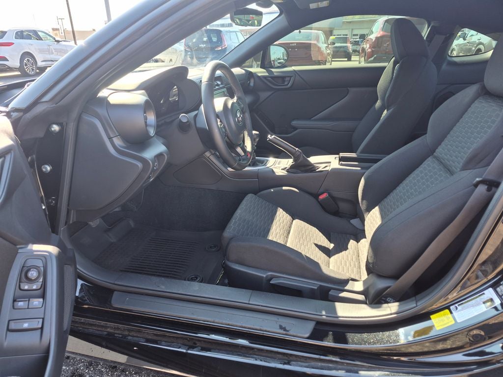 2025 Toyota GR86 Base