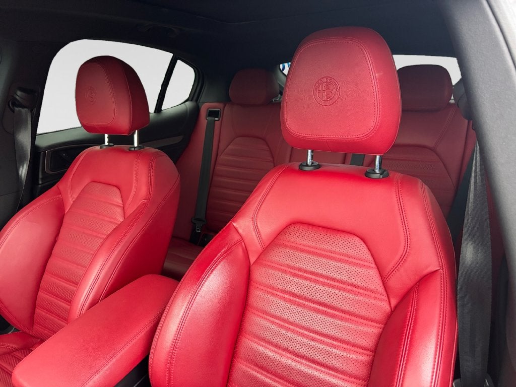2024 Alfa Romeo Stelvio Veloce