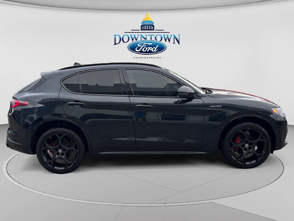 2024 Alfa Romeo Stelvio Veloce