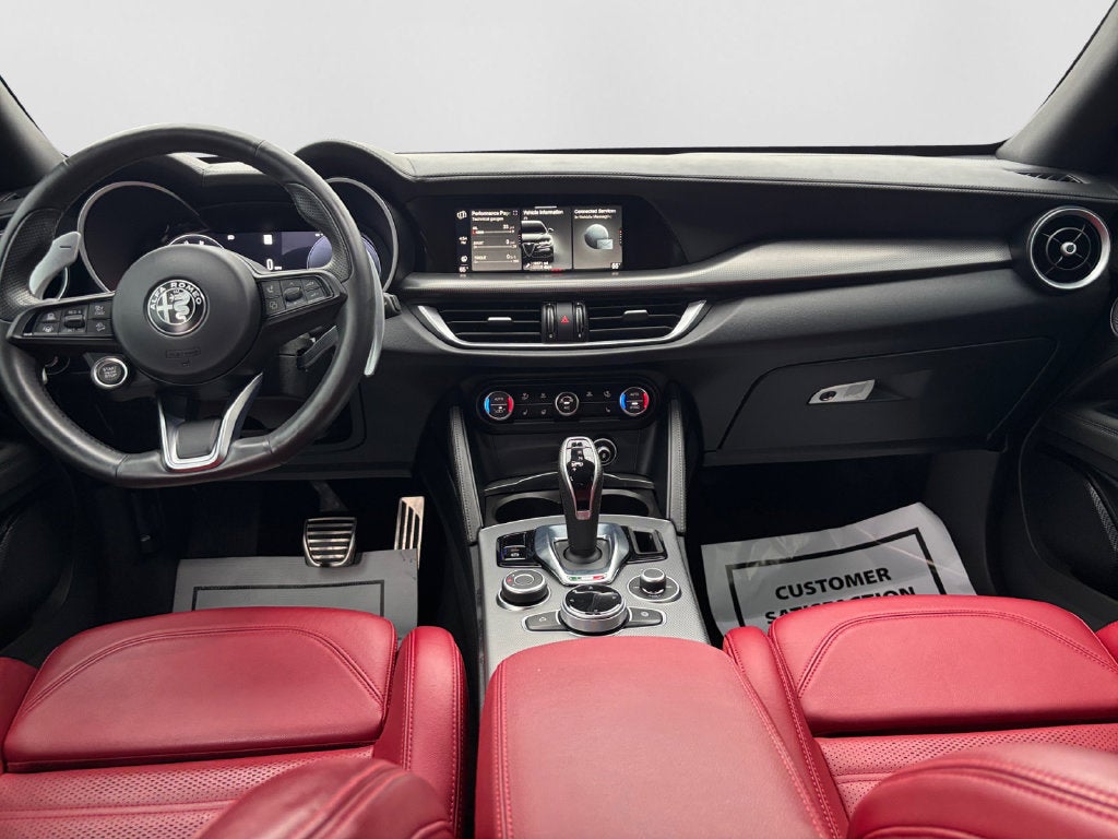 2024 Alfa Romeo Stelvio Veloce