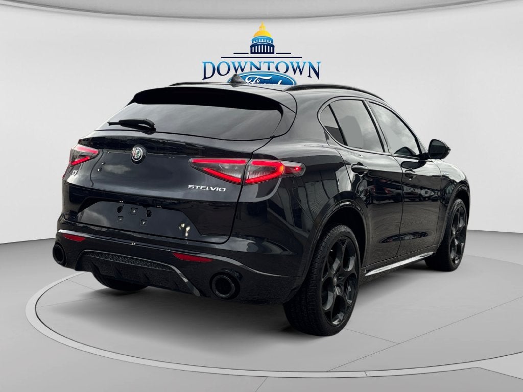 2024 Alfa Romeo Stelvio Veloce