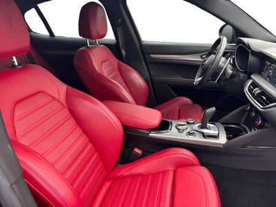 2024 Alfa Romeo Stelvio Veloce