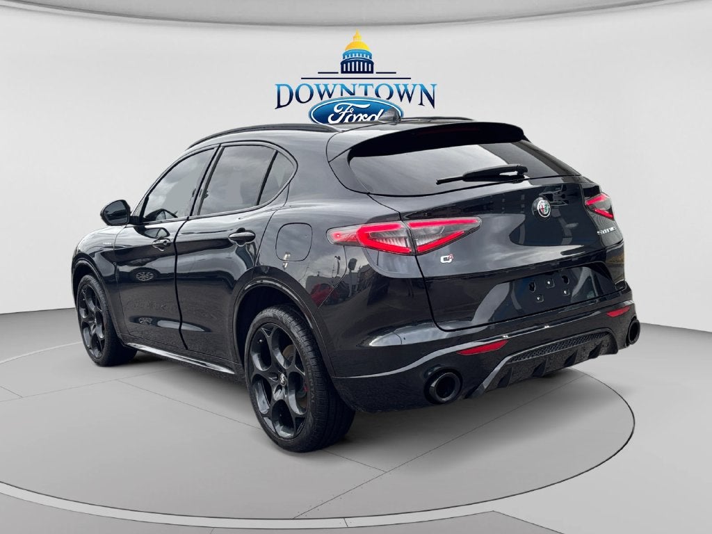 2024 Alfa Romeo Stelvio Veloce