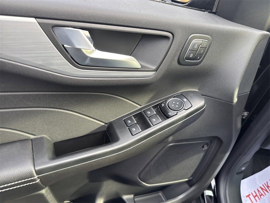 2026 Ford Escape Platinum