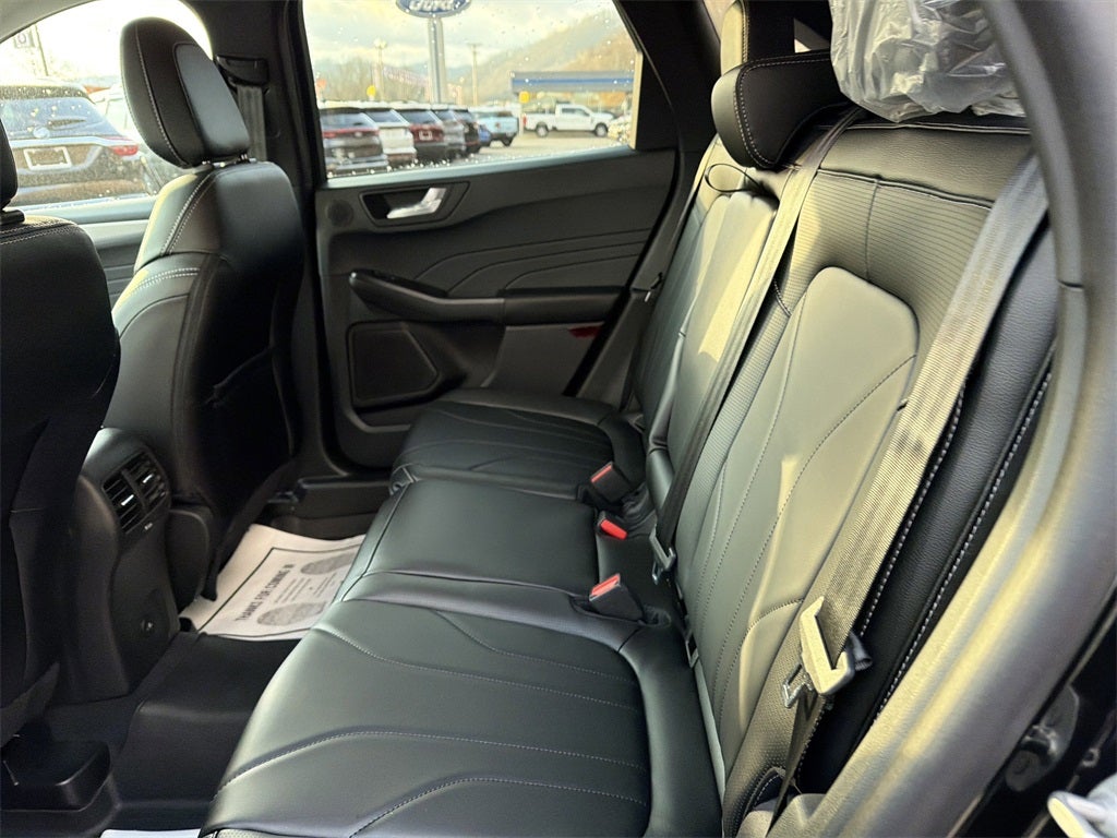 2026 Ford Escape Platinum