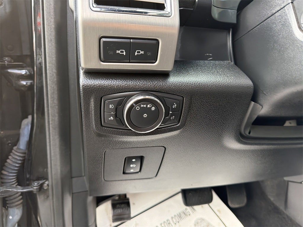 2016 Ford F-150 Platinum