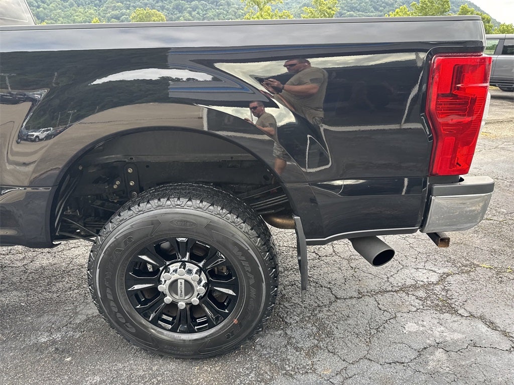 2022 Ford F-350SD XL