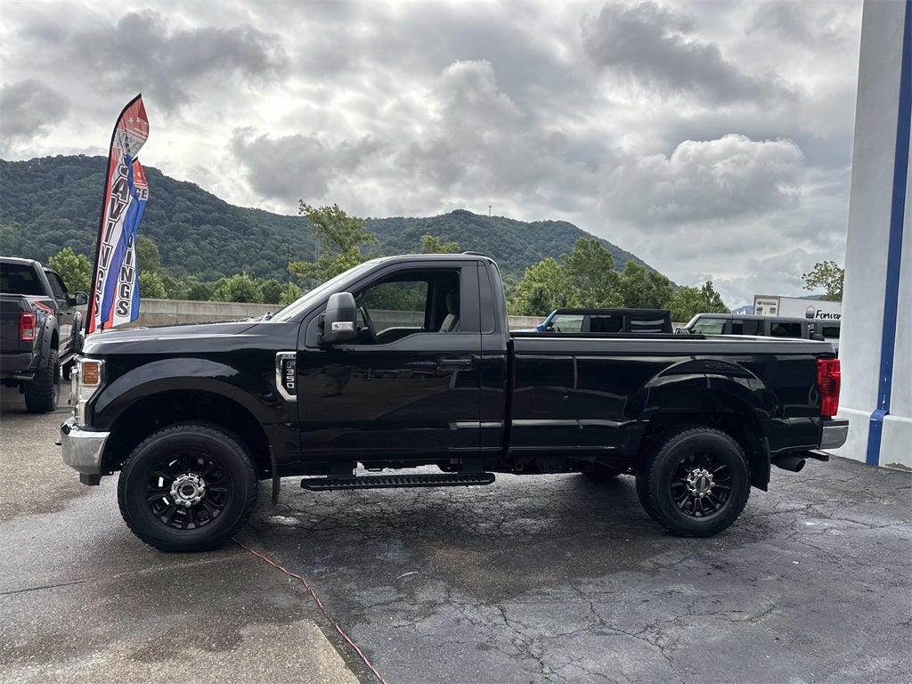 2022 Ford F-350SD XL